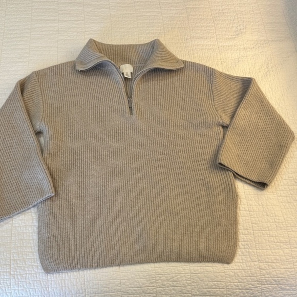 H&M Oversized Knit Small Sweater Pullover Wool Blend 3/4 Zip Soft Cozy Like New